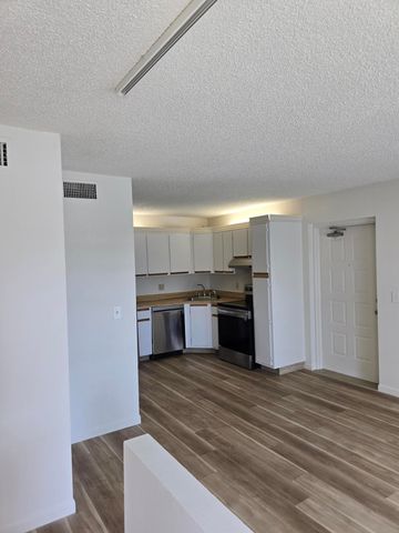 1108 Green Pine Boulevard C2, West Palm Beach, FL 33409