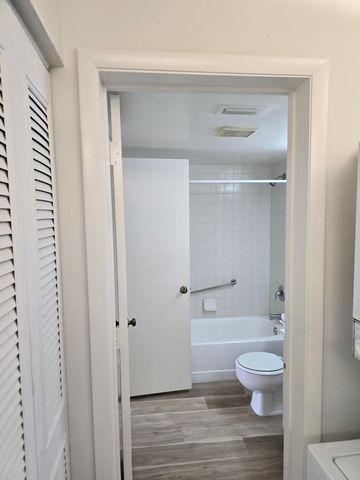 1108 Green Pine Boulevard C2, West Palm Beach, FL 33409