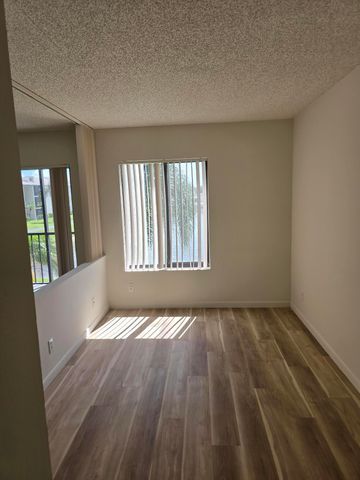 1108 Green Pine Boulevard C2, West Palm Beach, FL 33409