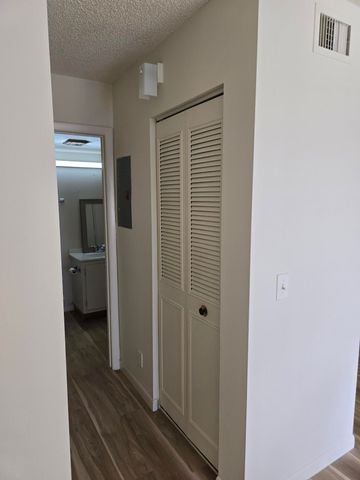 1108 Green Pine Boulevard C2, West Palm Beach, FL 33409