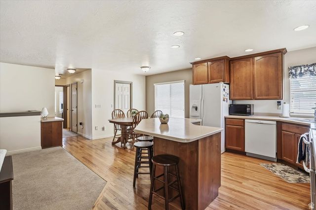 1229 N 2025 W, Layton, UT 84041