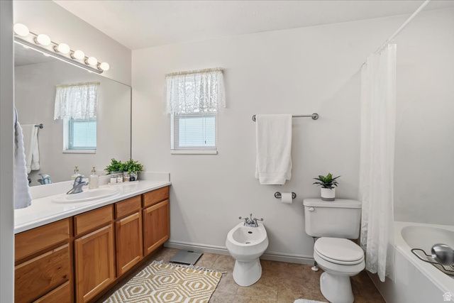 1229 N 2025 W, Layton, UT 84041
