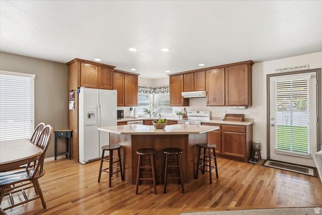 1229 N 2025 W, Layton, UT 84041