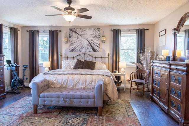 513 Forest View Drive, Bedford, IN 47421