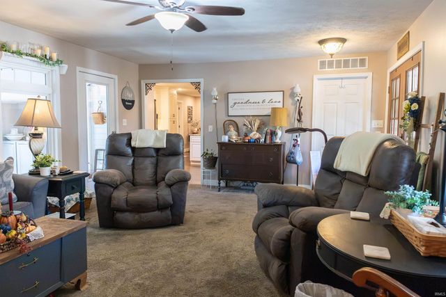 513 Forest View Drive, Bedford, IN 47421