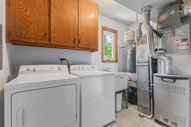11716 S Black Forest Lane, Palos Park, IL 60464
