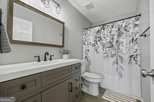 1509 Hillary Cove Court, Lawrenceville, GA 30043