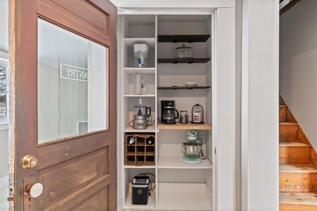 184 Danyow Road, Sheldon, VT 05450