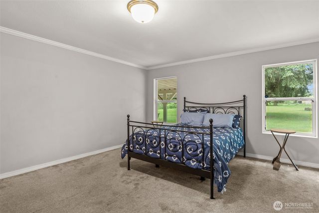 15839 Ordway Drive SE, Yelm, WA 98597