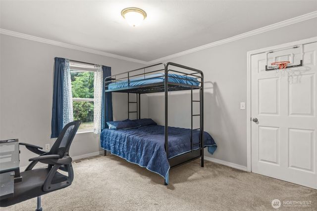 15839 Ordway Drive SE, Yelm, WA 98597