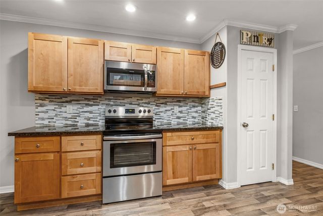 15839 Ordway Drive SE, Yelm, WA 98597