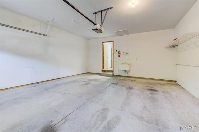 2942 Sylvan Lane, St Charles, MO 63301
