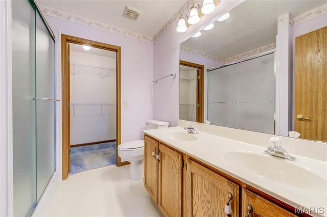 2942 Sylvan Lane, St Charles, MO 63301