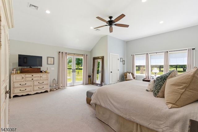 8 Strong Ln, Sandyston Twp., NJ 07827