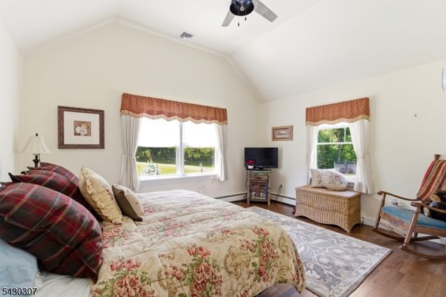 8 Strong Ln, Sandyston Twp., NJ 07827