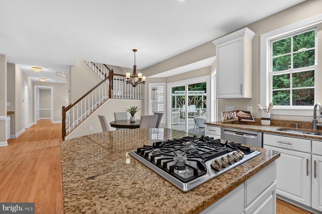9 SEWALL CT, Edgewater, MD 21037