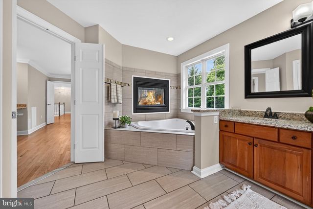 9 SEWALL CT, Edgewater, MD 21037