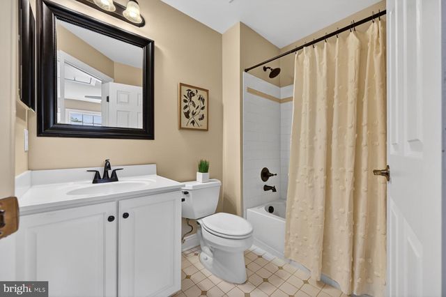 9 SEWALL CT, Edgewater, MD 21037