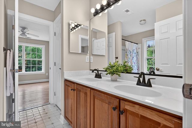 9 SEWALL CT, Edgewater, MD 21037