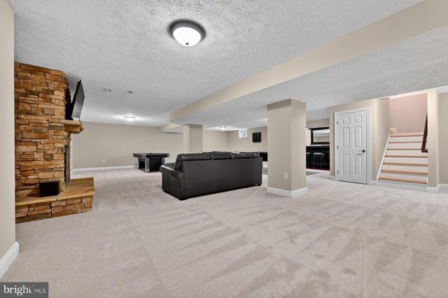 9 SEWALL CT, Edgewater, MD 21037
