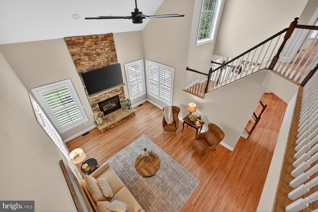 Image 21 of property listing at 9 SEWALL CT, Edgewater, MD 21037