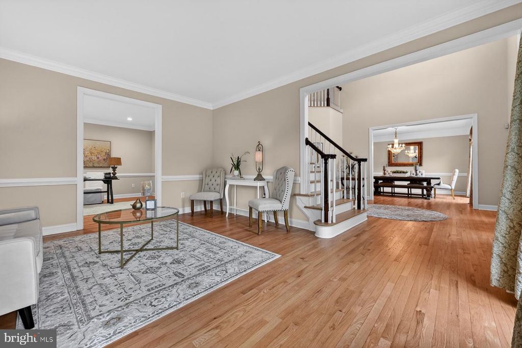Image 37 of property listing at 9 SEWALL CT, Edgewater, MD 21037