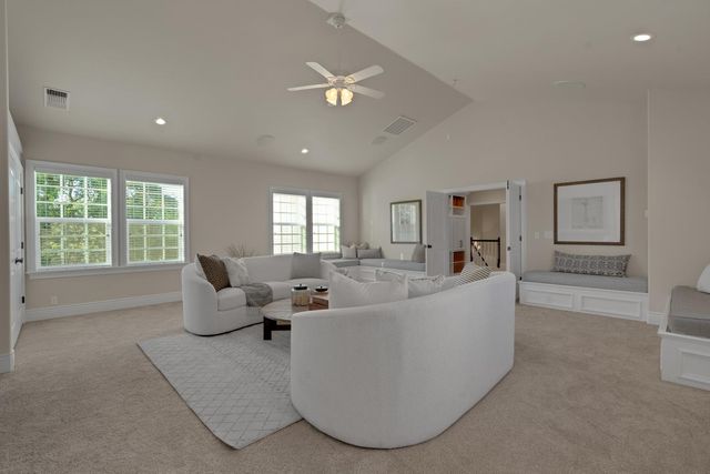 2905 Virginiatown Rd, Lincoln, CA 95648
