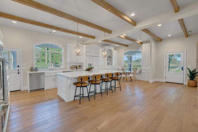 2905 Virginiatown Rd, Lincoln, CA 95648