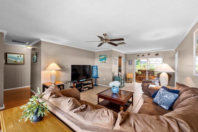 6609 13TH AVENUE DRIVE W, Bradenton, FL 34209