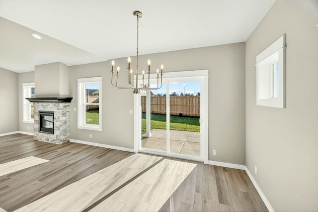 3758 Carlin Drive, Medford, OR 97504