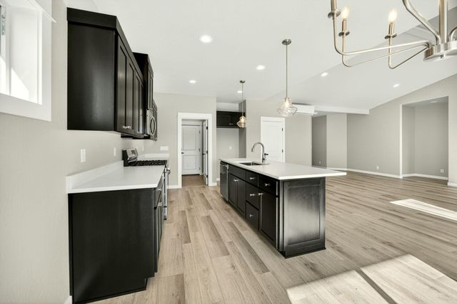 3758 Carlin Drive, Medford, OR 97504