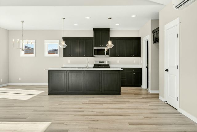 3758 Carlin Drive, Medford, OR 97504