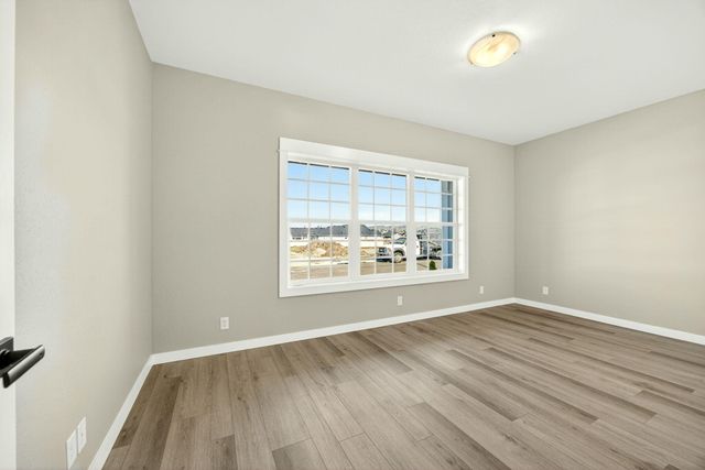 3758 Carlin Drive, Medford, OR 97504