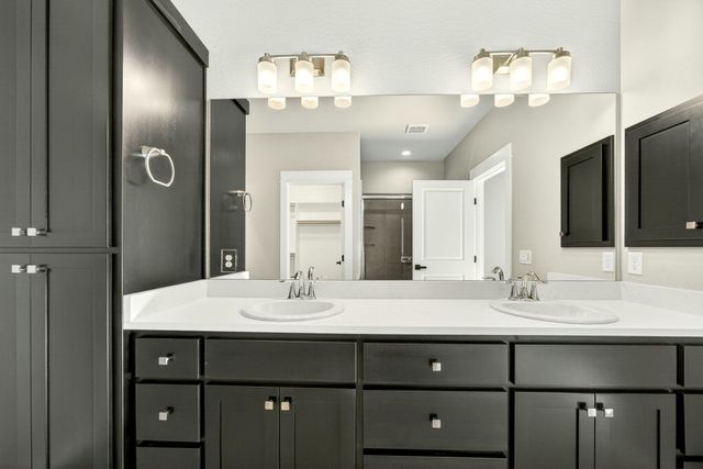 3758 Carlin Drive, Medford, OR 97504