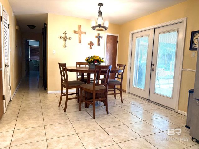 7409 Riverwood Drive East, Foley, AL 36535