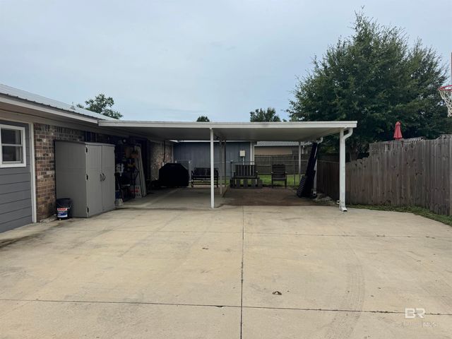 7409 Riverwood Drive East, Foley, AL 36535