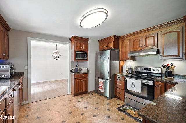 2684 South Highway 81, Jonesborough, TN 37659