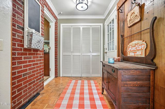 2684 South Highway 81, Jonesborough, TN 37659