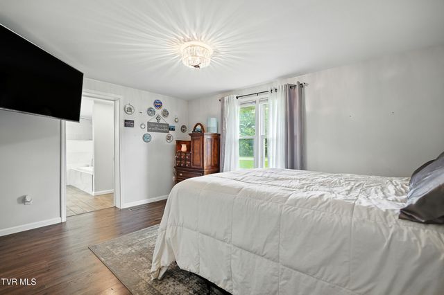 2684 South Highway 81, Jonesborough, TN 37659