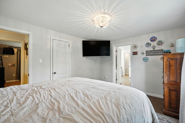 2684 South Highway 81, Jonesborough, TN 37659