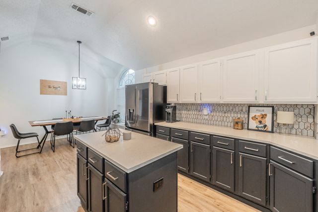 4529 Angelina Way, Fort Worth, TX 76137