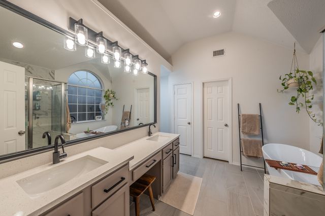 4529 Angelina Way, Fort Worth, TX 76137