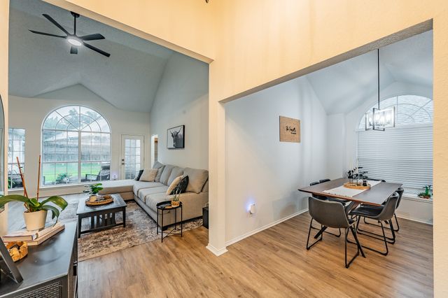 4529 Angelina Way, Fort Worth, TX 76137