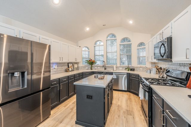 4529 Angelina Way, Fort Worth, TX 76137