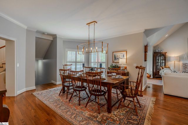 301 Rivercrest Drive, Taylors, SC 29687