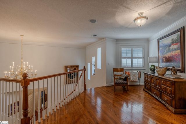 301 Rivercrest Drive, Taylors, SC 29687