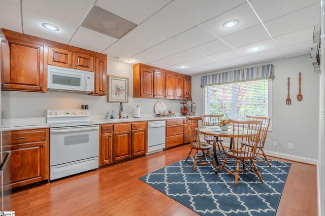 301 Rivercrest Drive, Taylors, SC 29687