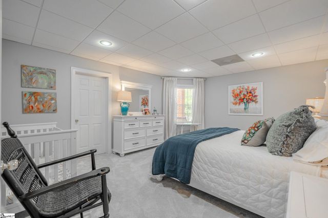 301 Rivercrest Drive, Taylors, SC 29687