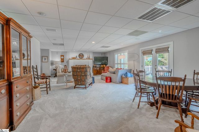 301 Rivercrest Drive, Taylors, SC 29687