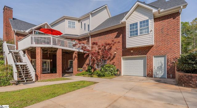 301 Rivercrest Drive, Taylors, SC 29687
